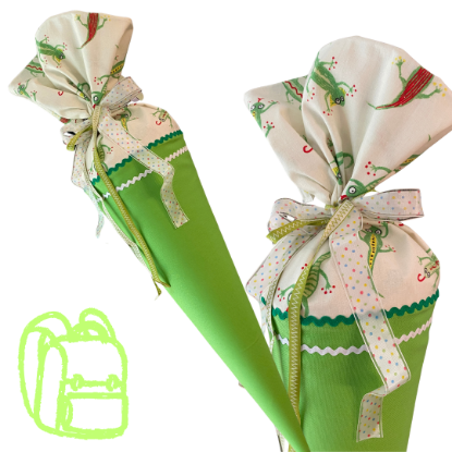 Show details for Personalisierbare Schultüte – Salamander Picture of Personalisierbare Schultüte – Salamander