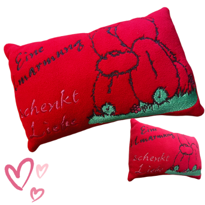 Show details for „Eine Umarmung schenkt Liebe“ – Kissen voller Wärme und Geborgenheit Picture of „Eine Umarmung schenkt Liebe“ – Kissen voller Wärme und Geborgenheit