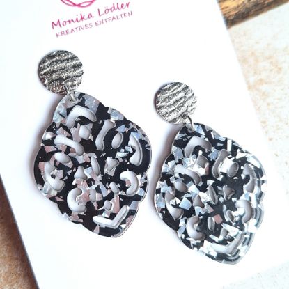 Bild von Ornament-Ohrstecker - Rhombusform - silver black